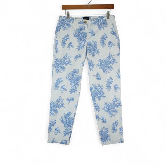 Talbots Pants Womens 2P Blue White Floral Cotton Relaxed Chino Cropped Preppy - Picture 2 of 12